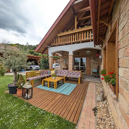 In 44893 Dom wakacyjny *