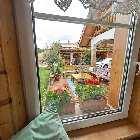 Dom wakacyjny In 44893 *